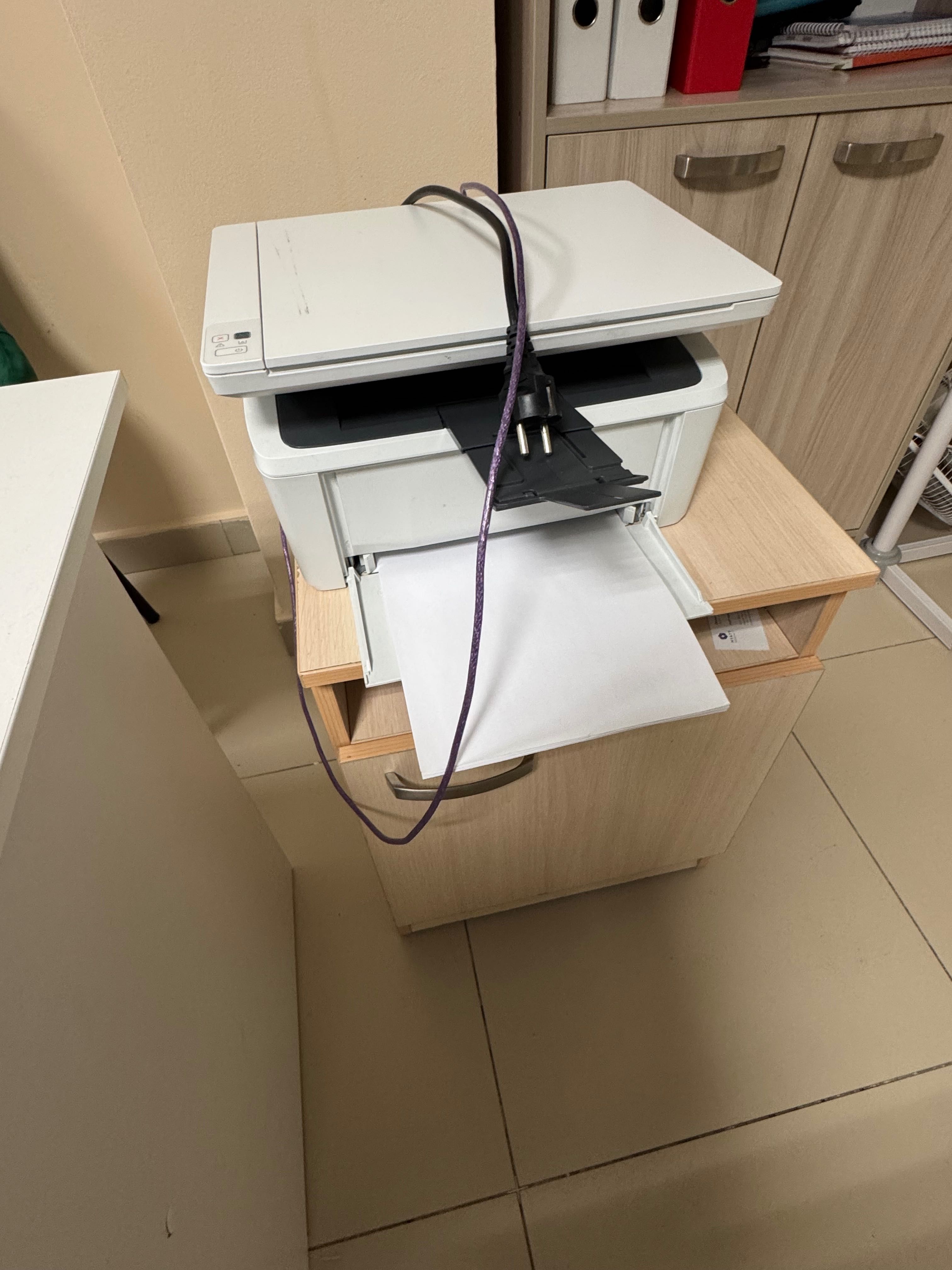 HP Laserjet pro mfpm28a
