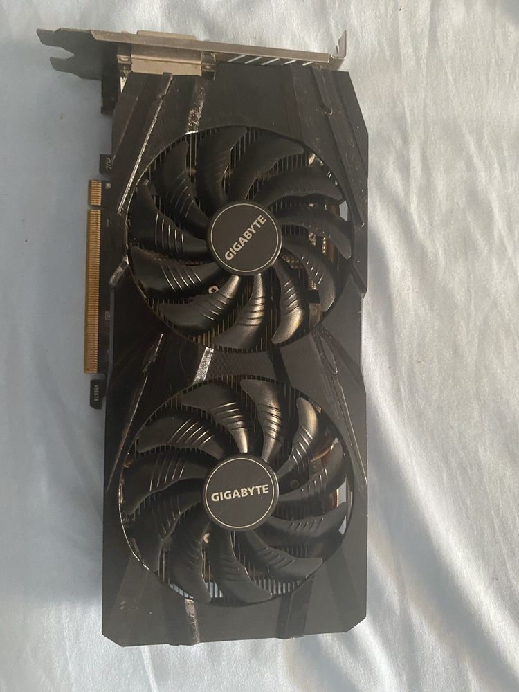Видеокарта rx480 gigabyte gaming g1