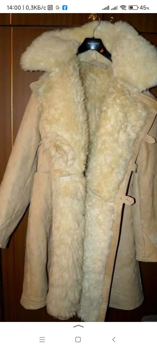 Продам тулупы армейские новые.хороший подарок .