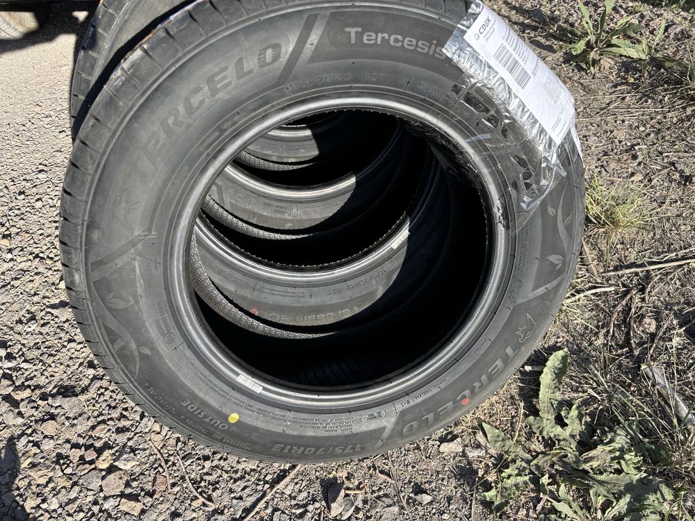 Шины 175/70 R13 новые