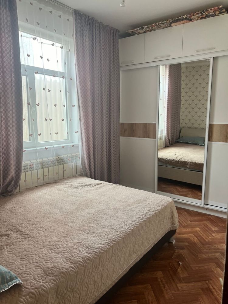 Продам дом с времянкой