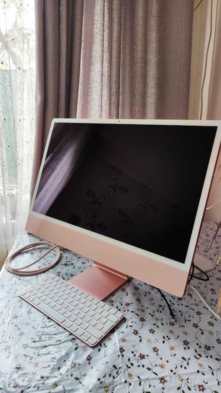 Apple iMac 24 2021 - Retina 4.5K/M1/16GB/SSD 512 GB