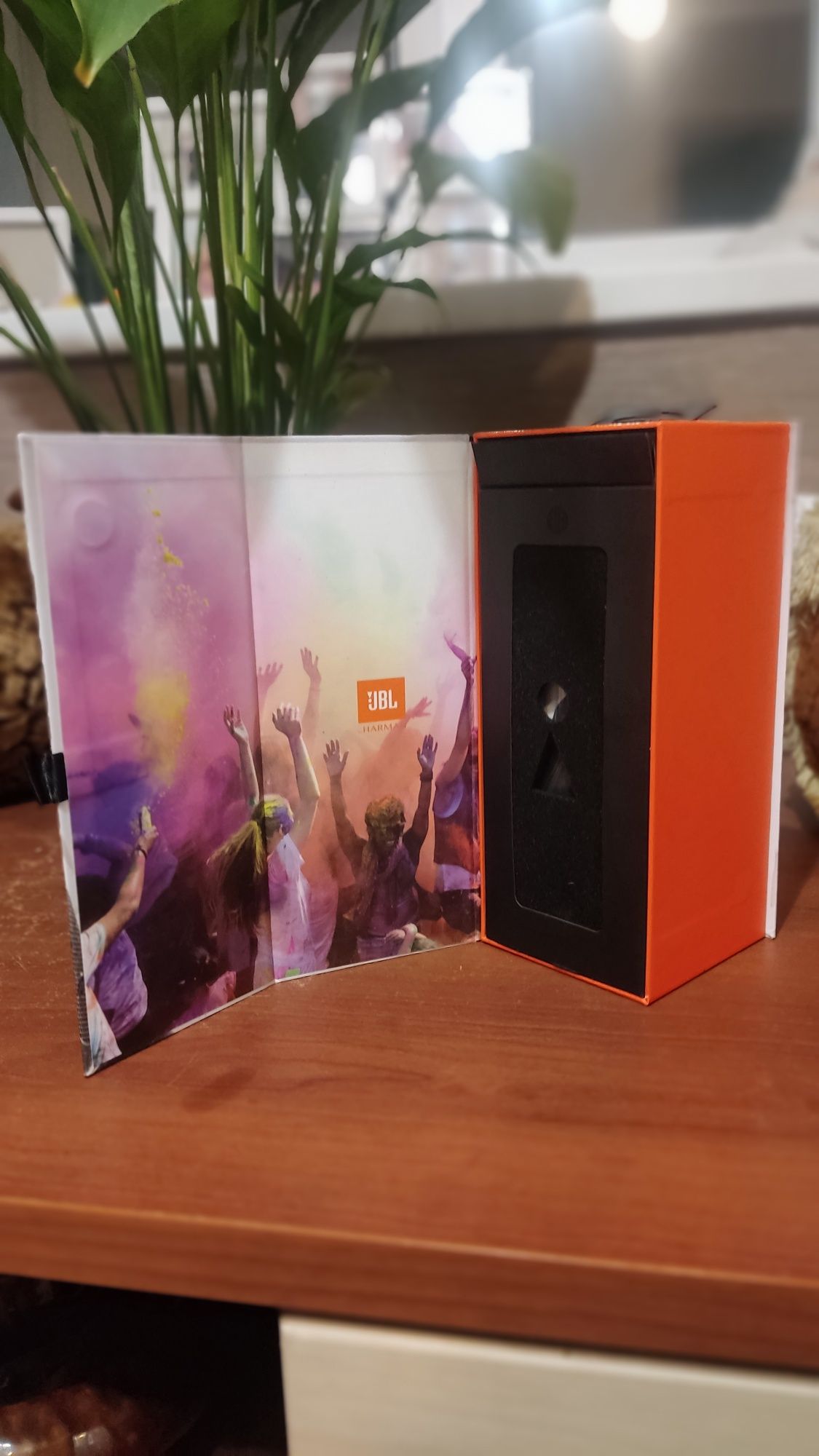 Оригинал. Фирменная портативная колонка JBL Flip 4.