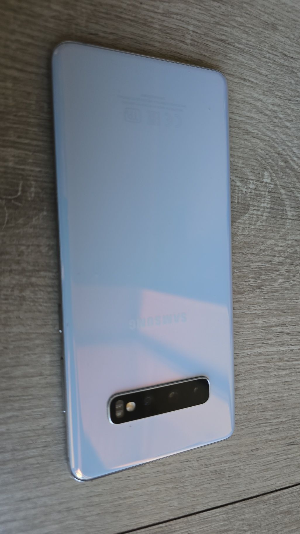 Samsung S10+ Plus 8/128 Обмена нет!