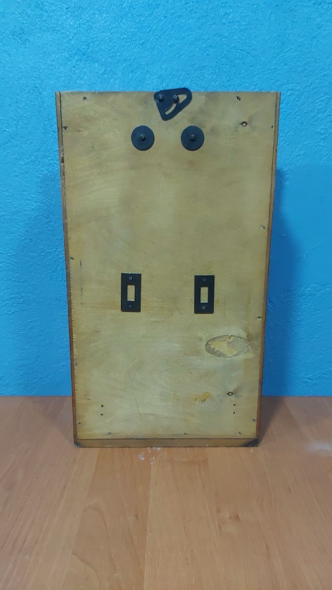 Продам настенные часы СССР.