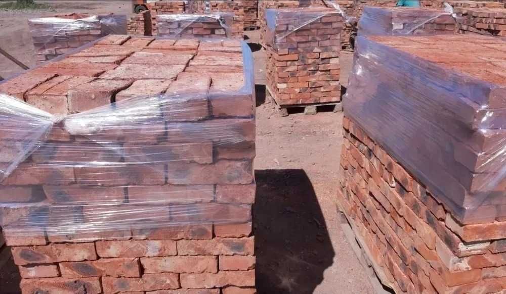 Кирпич керамический одинарный, полуторный пустотелый