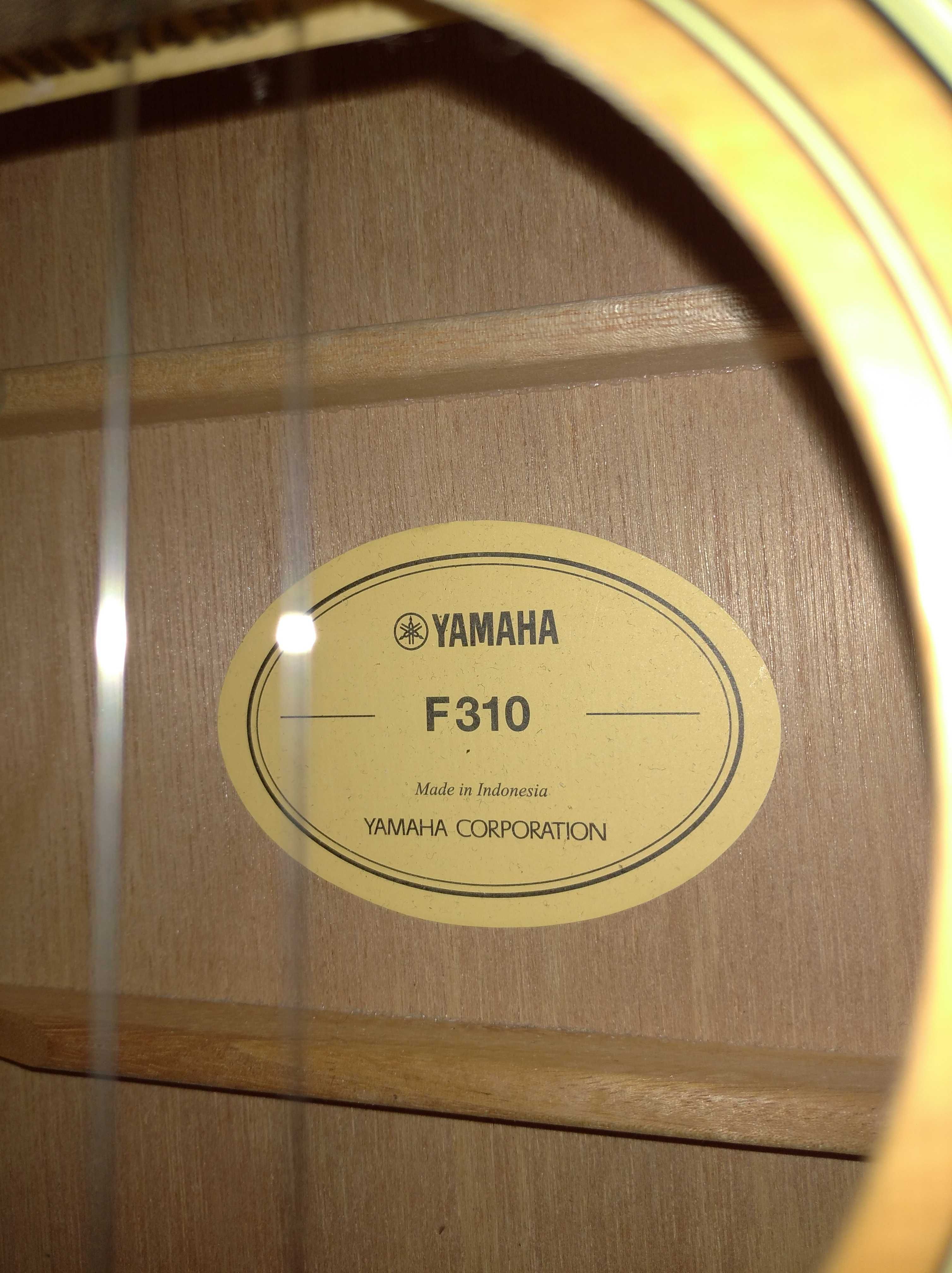 Акустическая гитара Yamaha F310