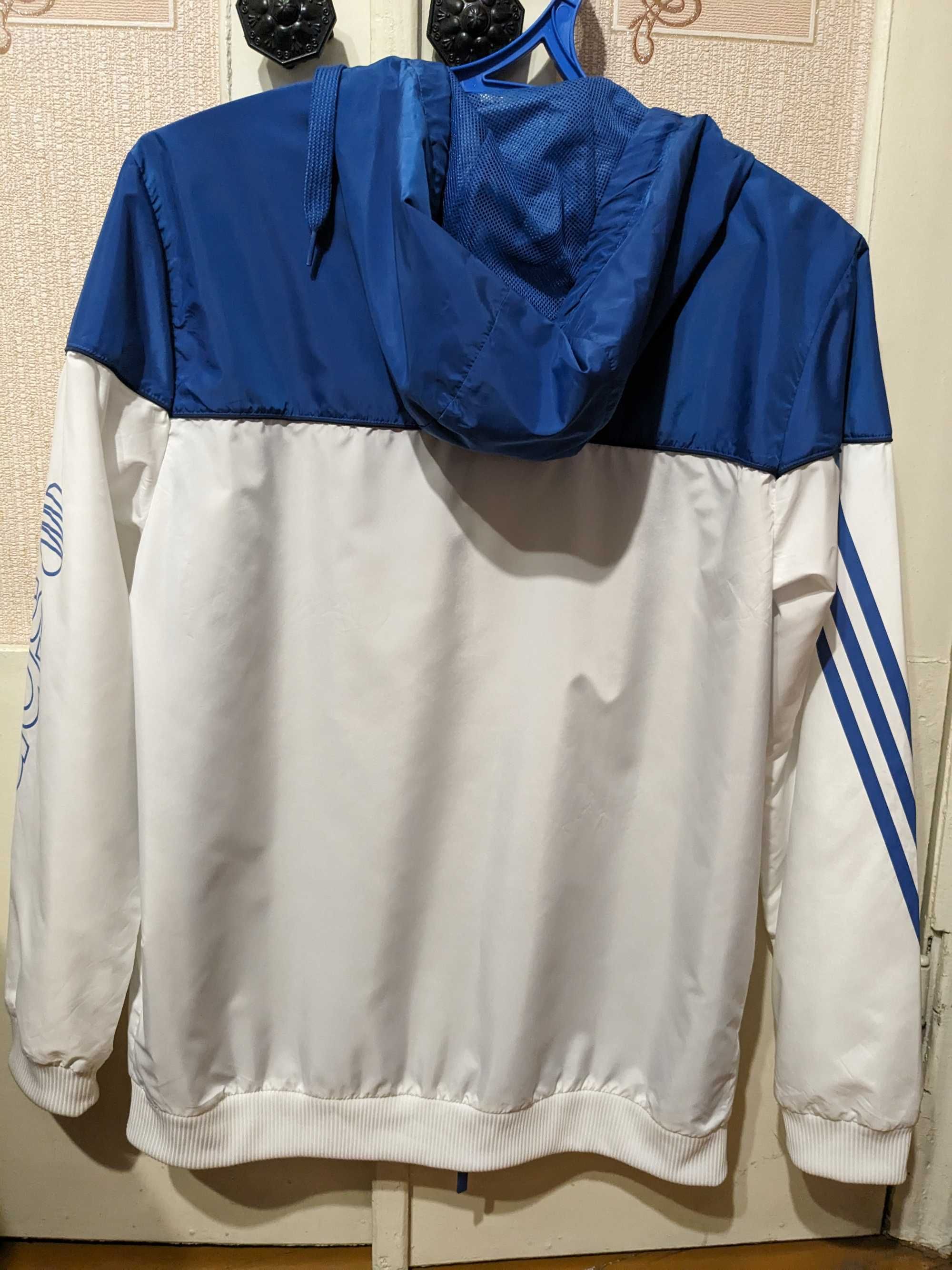 Adidas Новая кофта куплена в оригинальном магазине в США