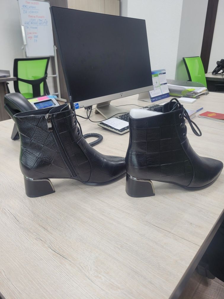 Продам новые ботильоны