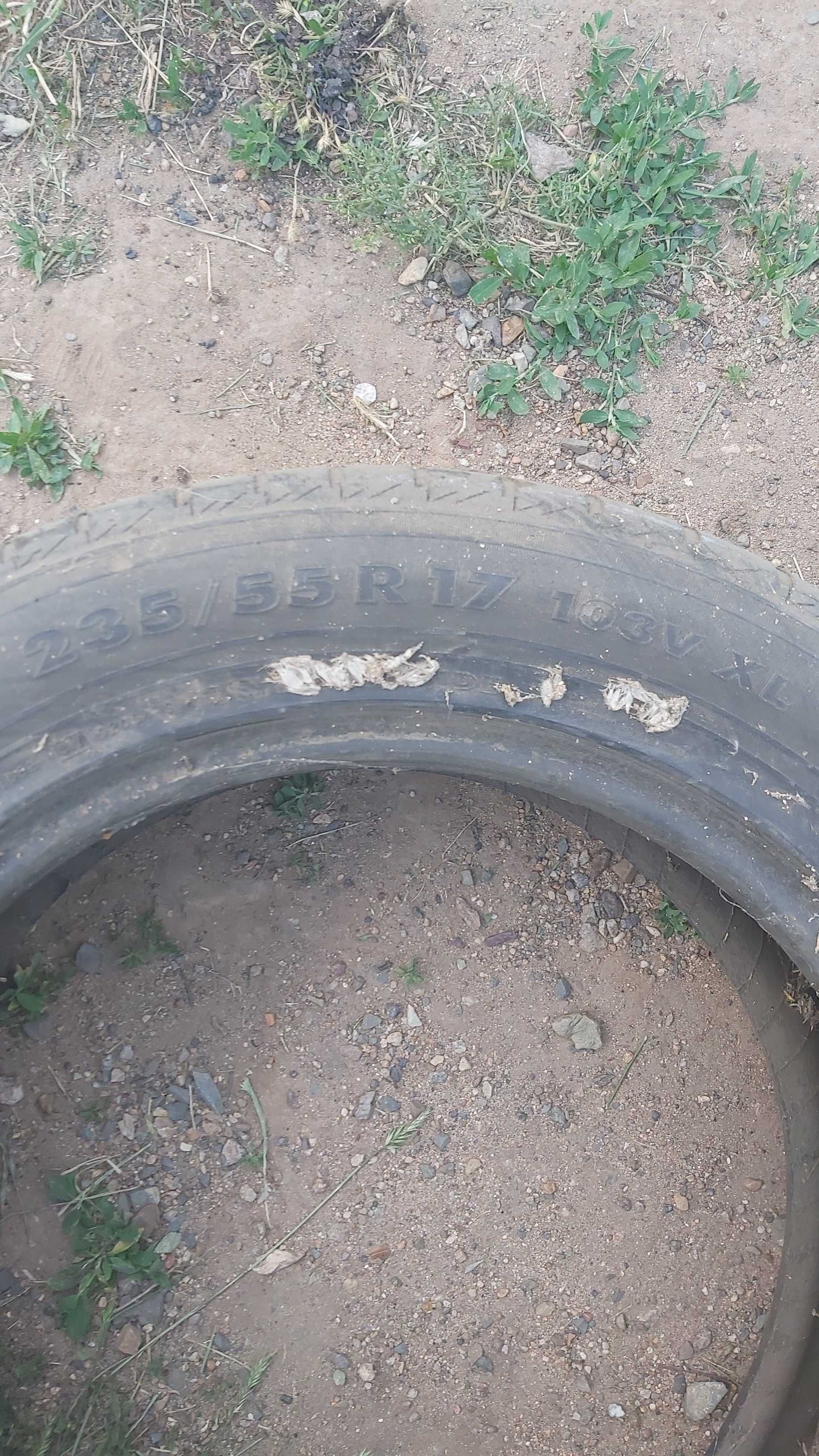 Автошины покрышки 235/55 r17 4 шт