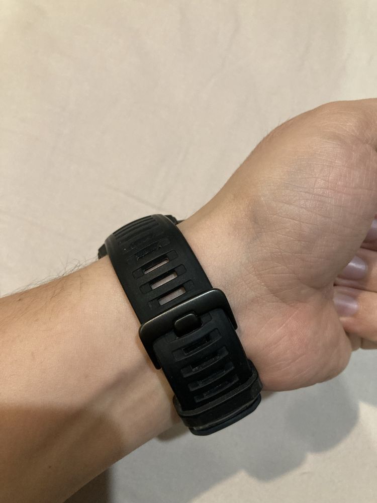 Garmin instinct black