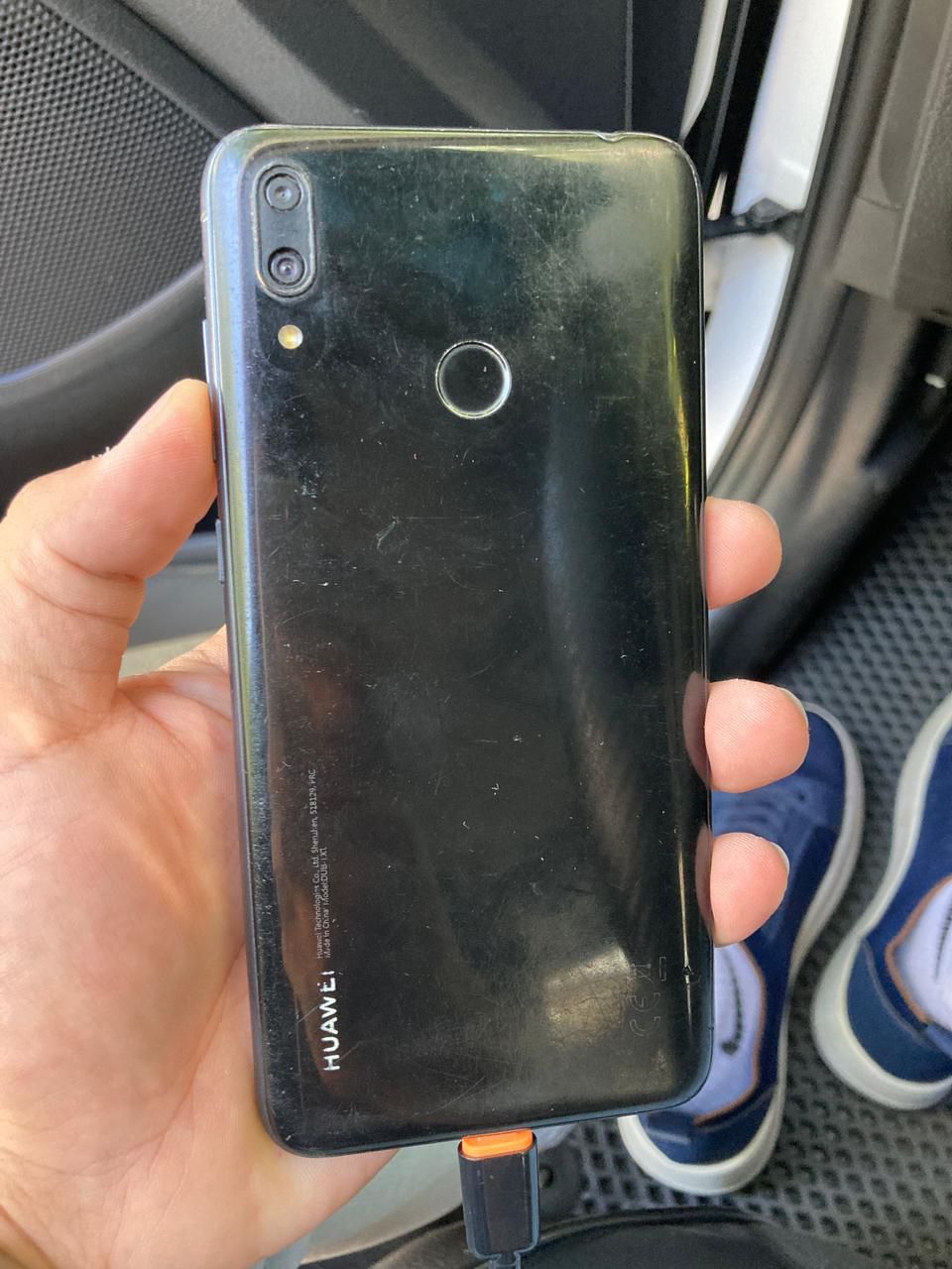 Продам huawei Y7 2019