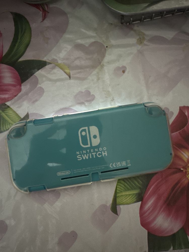 nintendo switch lite СРОЧНО ПРОДЮ