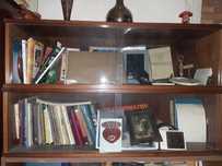 Классические книжные полки