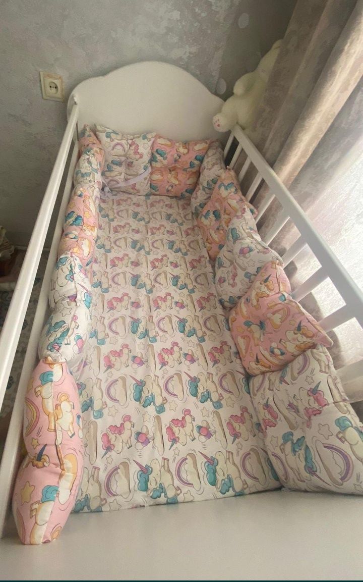 ПРОДАЕТСЯ детская кроватка