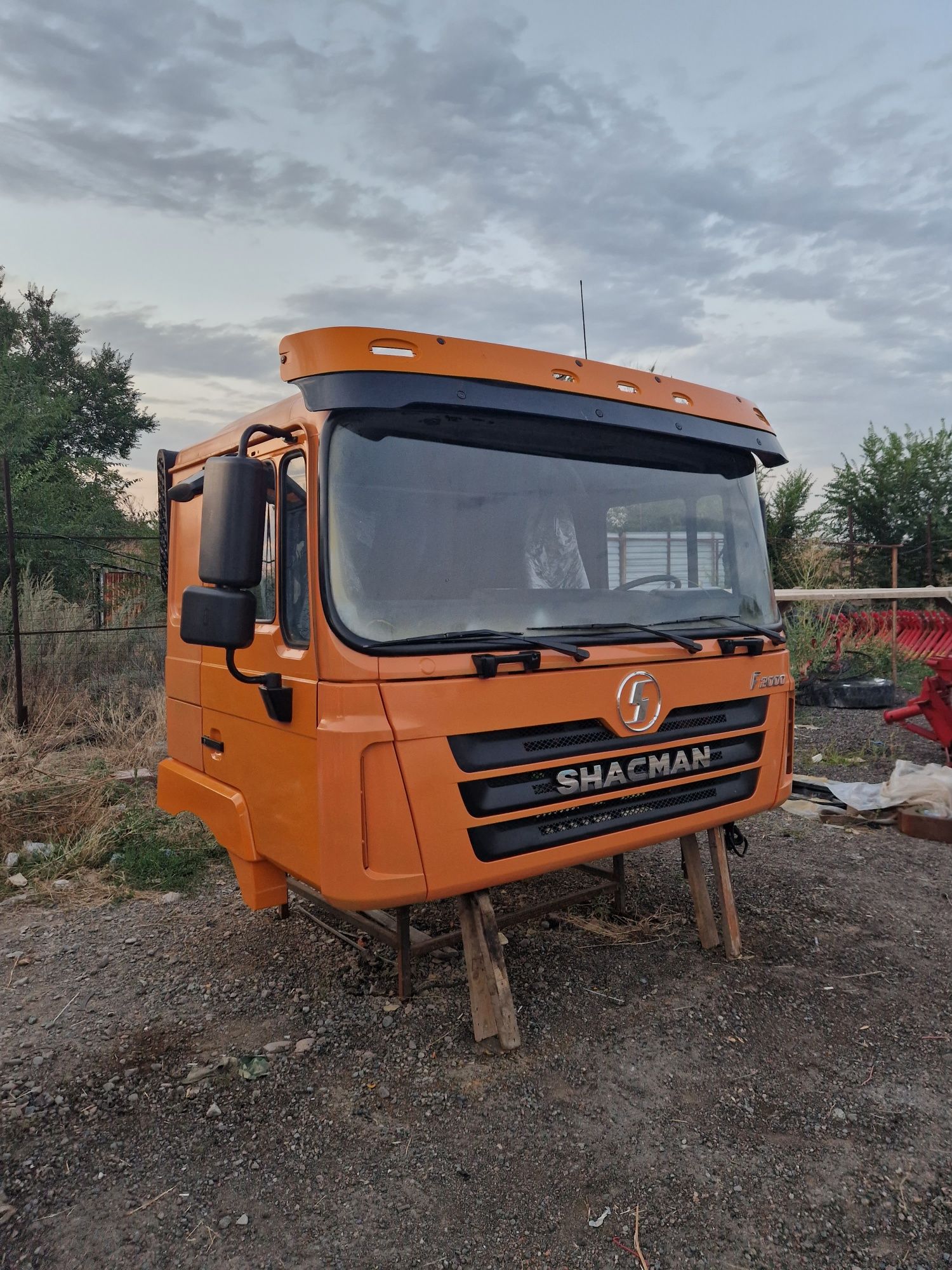 Кабина Шахман F3000