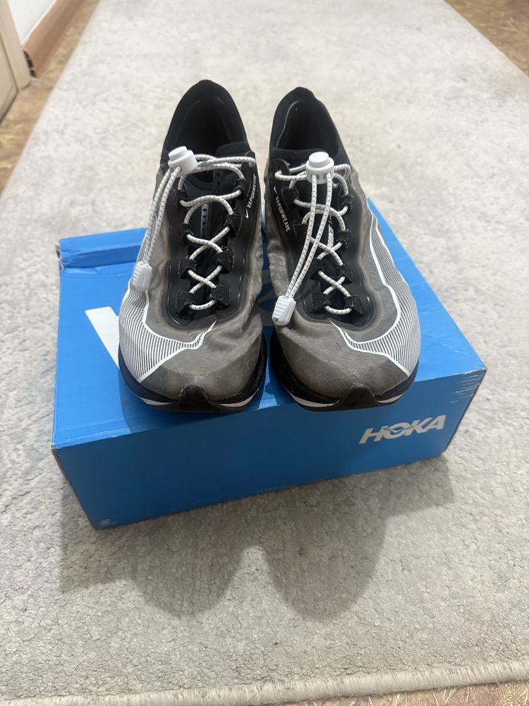 Найк Nike кроссовки беговые  Adidas Reebok Hoka Puma
