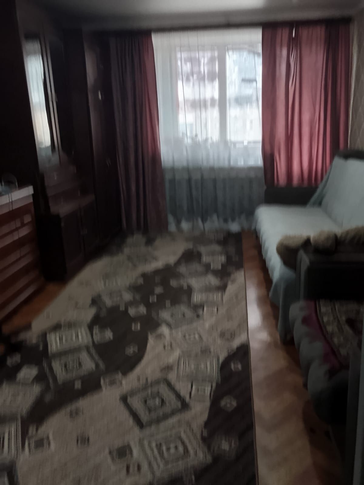 Продам квартиру 2х комнатную в центре
