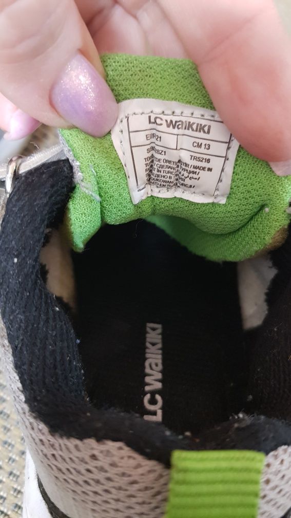 Кроссовочки Lc Waikiki 21 р и сандалии Bobbi shoes 22р
