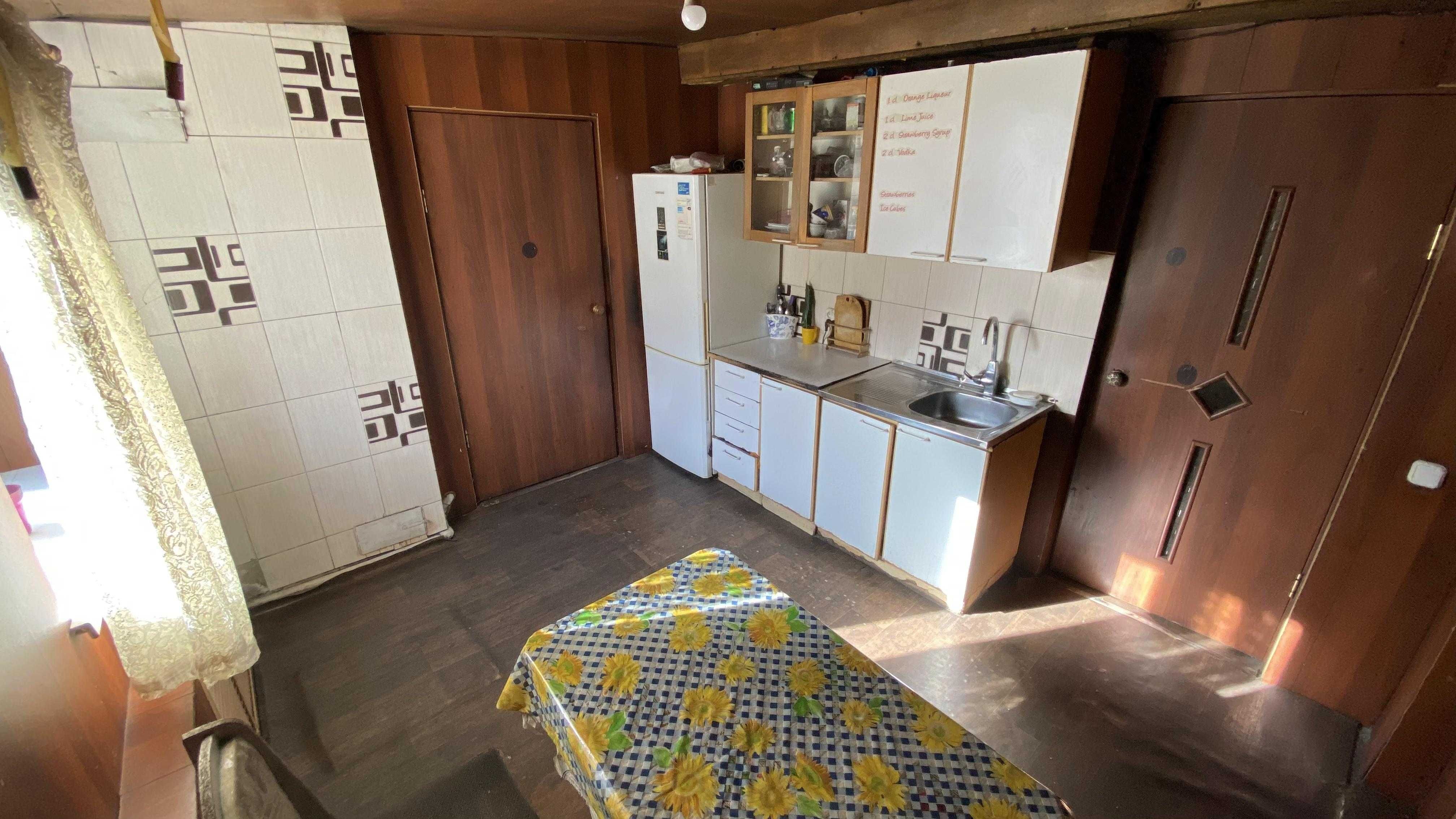 Трёхкомнатный  дом 70м² с зем участком 8 соток район ЖБИ ул.Пожарского