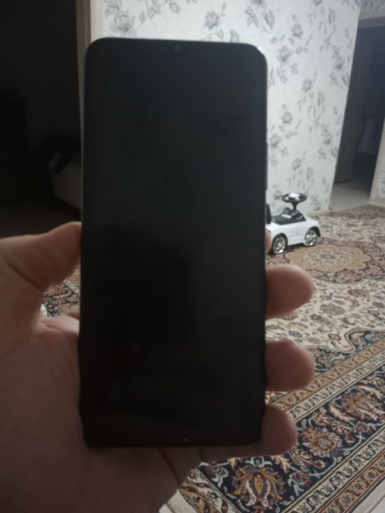 Продам телефон в хорошем состоянии