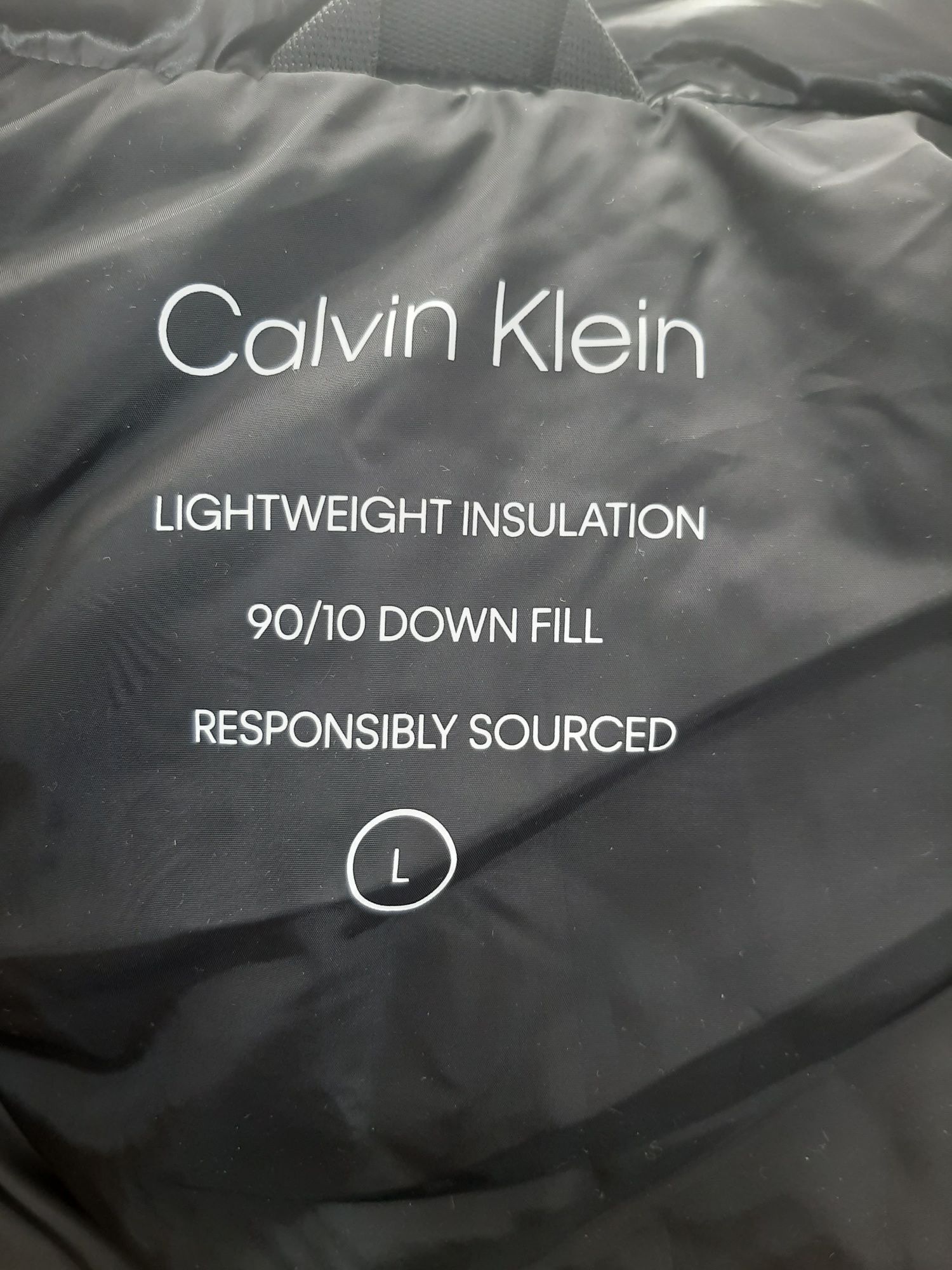 Новый зимний пуховик оригинал Calvin Klein