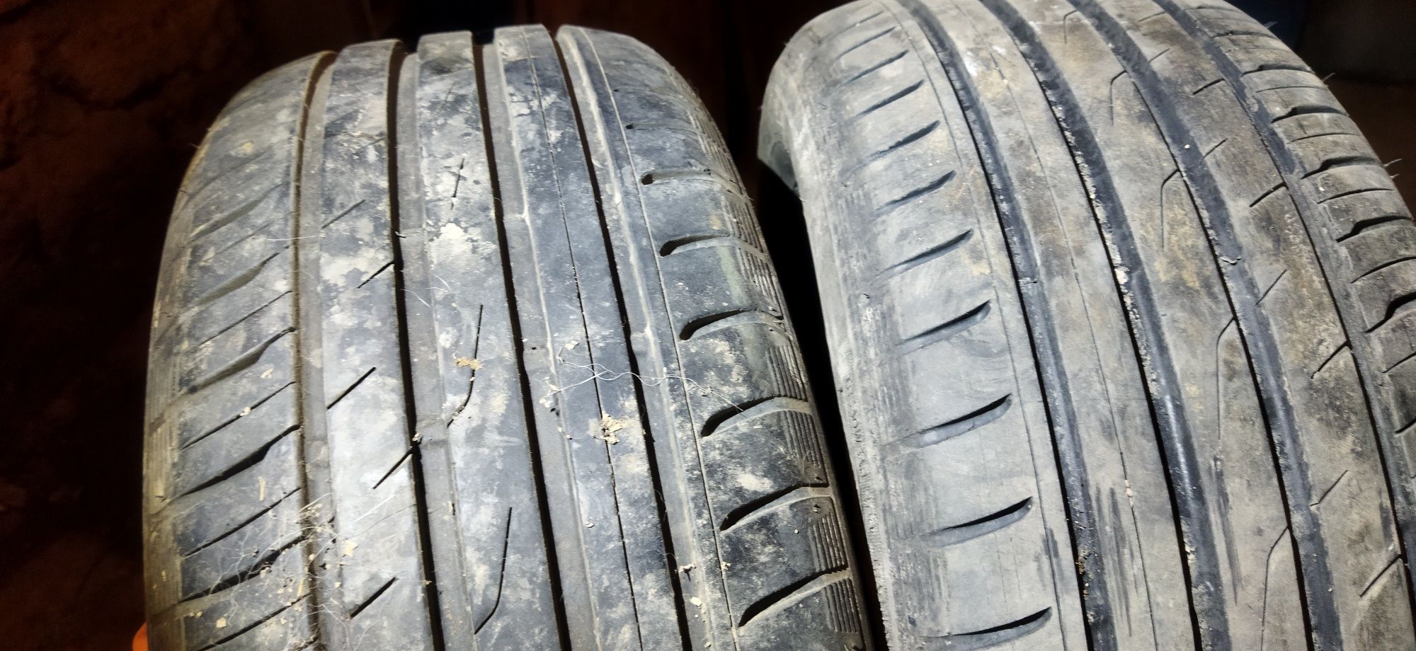 Продам 2 резины 205/55R16