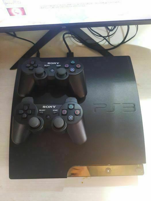 Playstation 3, 25 игры, 2 джойстик, Прошитый