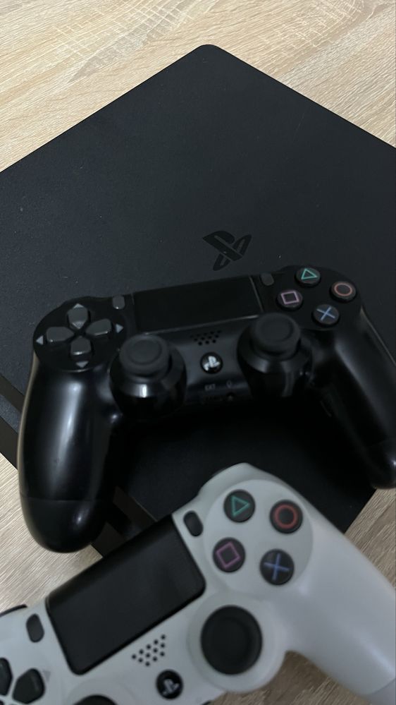 Sony Playstation 4 Slim 1TB | Trade In