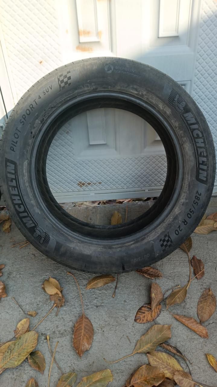 2 шт MICHElIN 285/50 R 20