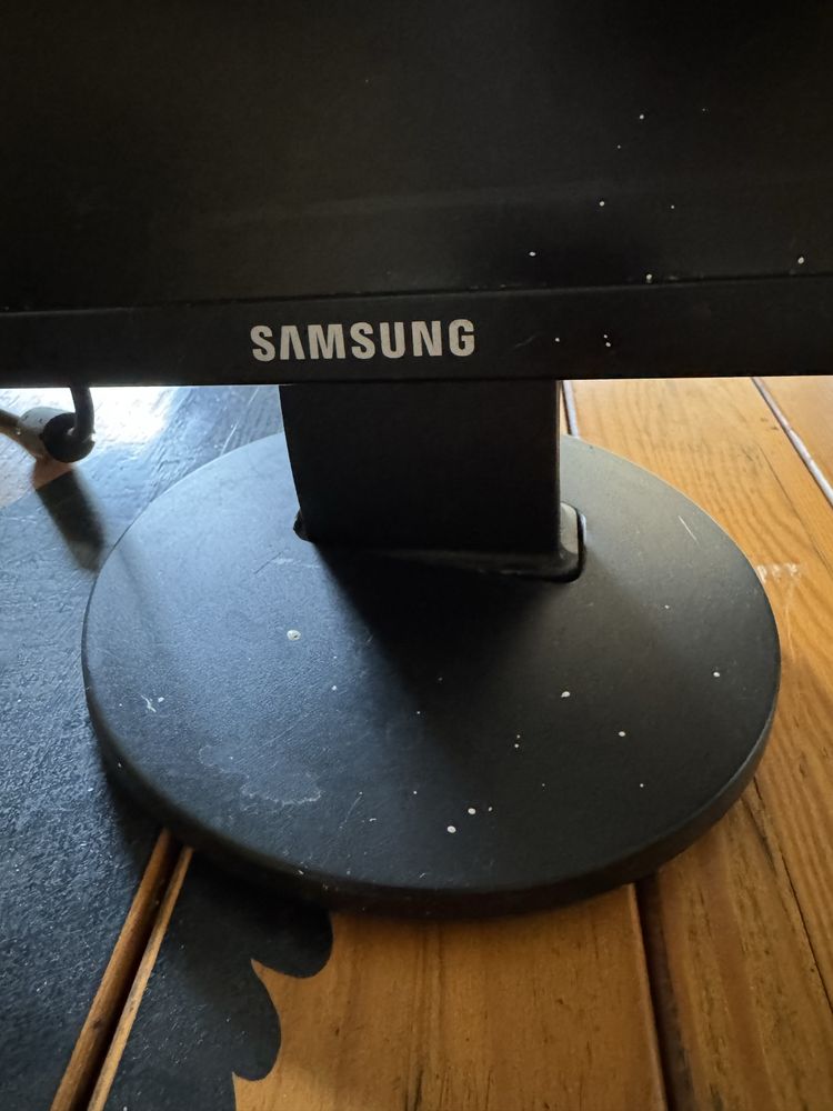 Монитор Samsung 60hz