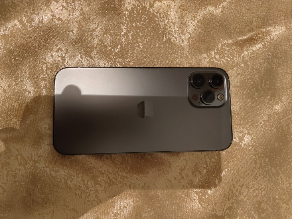 Срочно iPhone 12 Pro max 256 gb