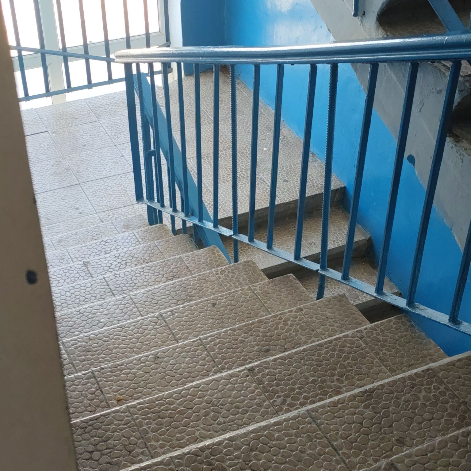 3 комнат 3 этаж кв