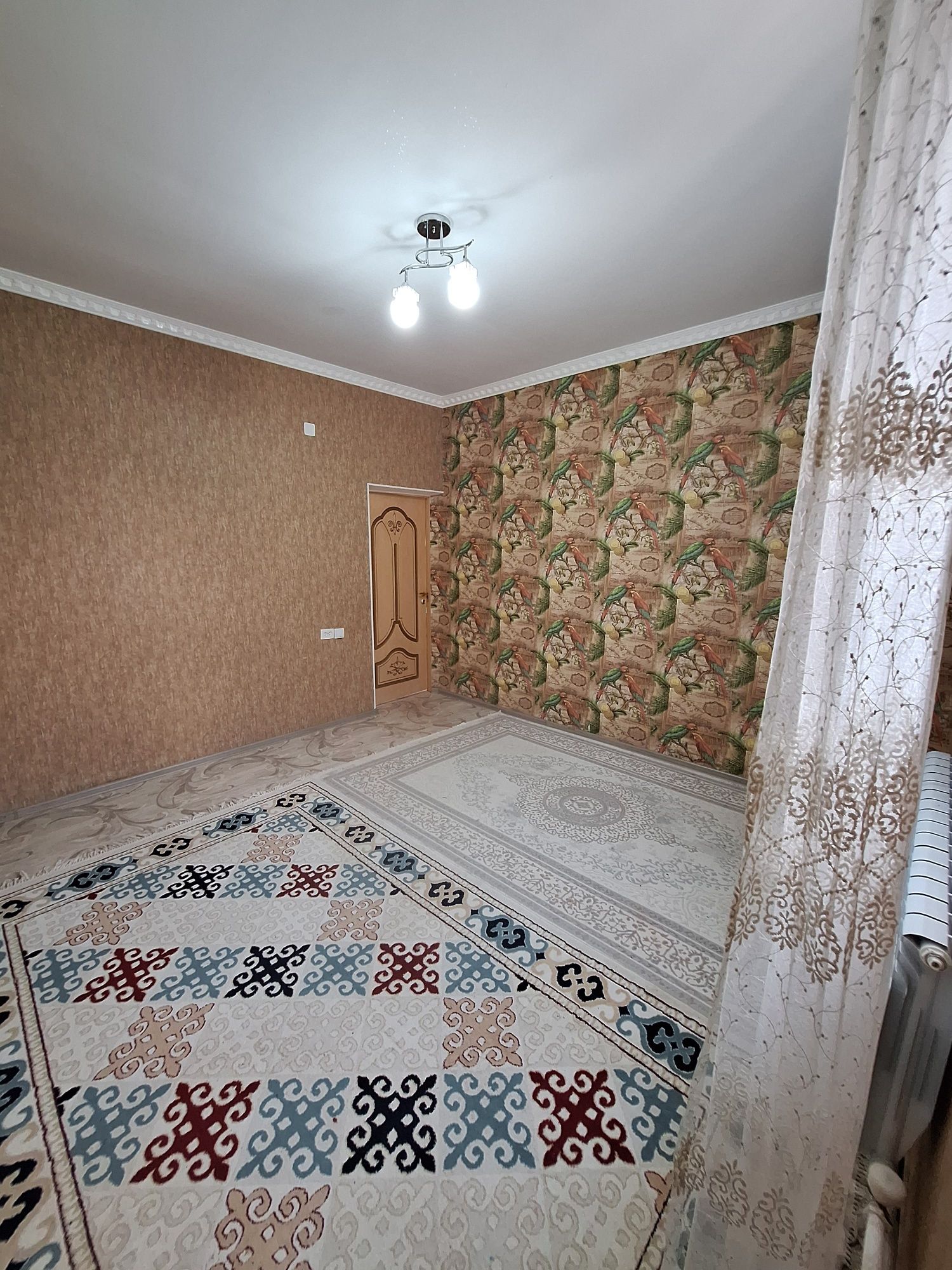 5 ауыл 2019 салынган 14×13 шарбагы улкен жол бойында базар жакынжерде