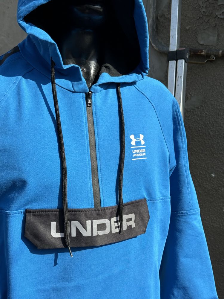 Кофта  спортивная Under Armour М