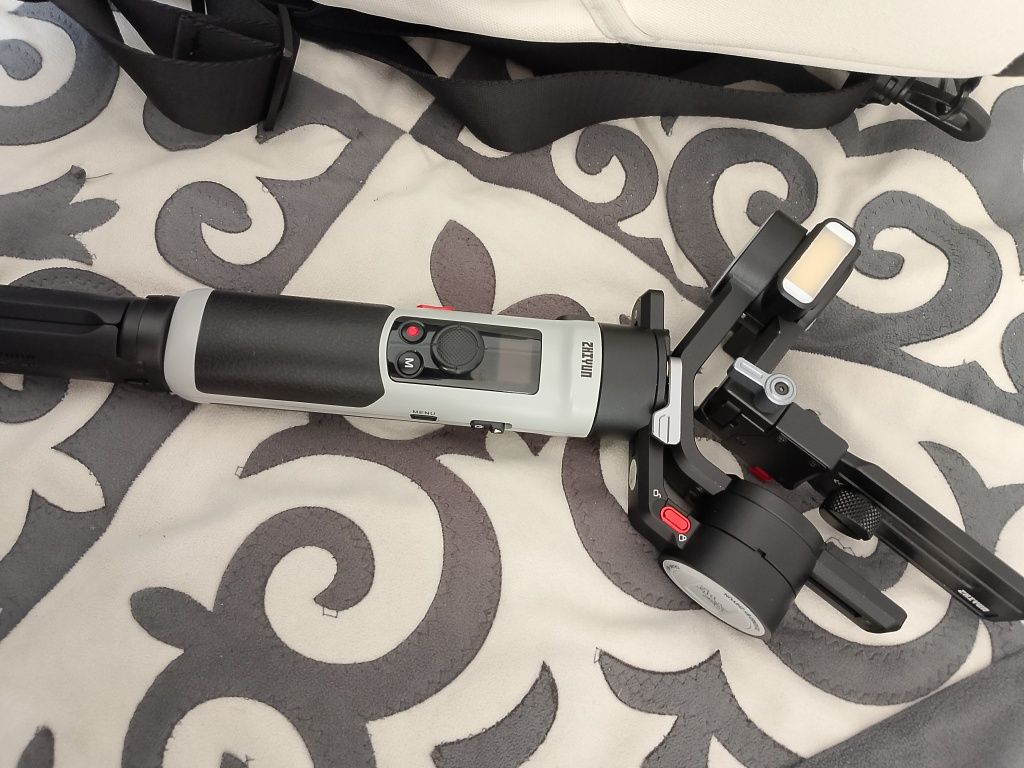 Продам Электронный стабилизатор Zhiyun Crane M2S Combo
