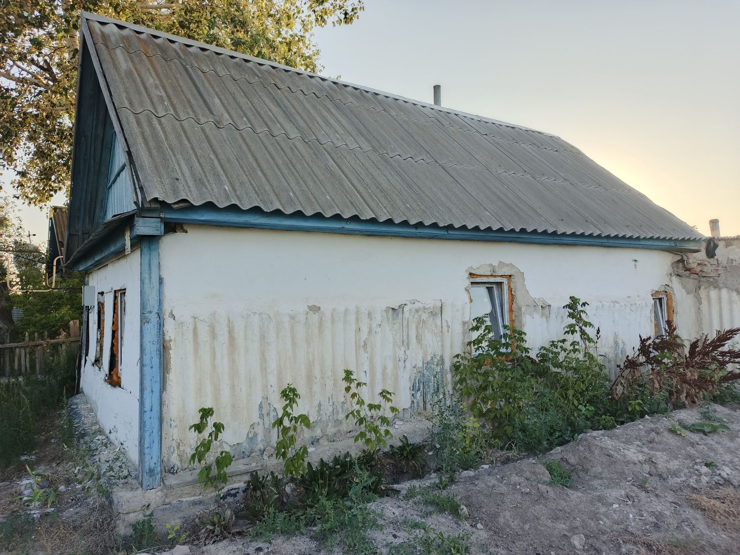 Дом 40 кв Саман Береке 6 земля 10 соток
