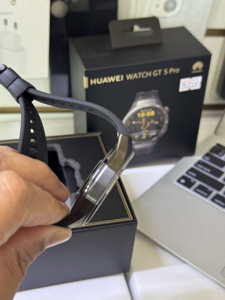 Huawei Watch GT 5pro в идеальном сост.полный комплект!