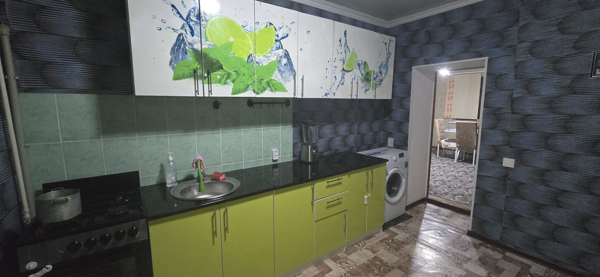 Продам кухонный гарнитур