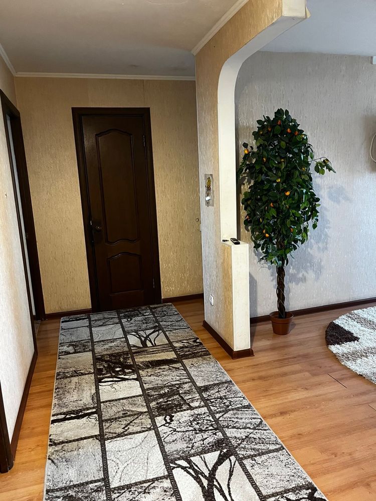 Сдам 2 комнатную квартиру в центре