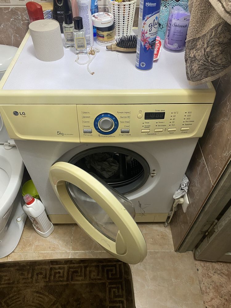 Продам стиральную машинку