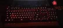 Продам клавиатуру hyper x