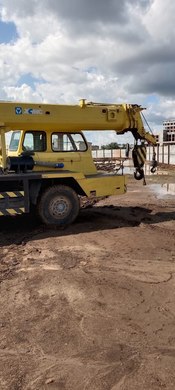 Автокран китаец 20т