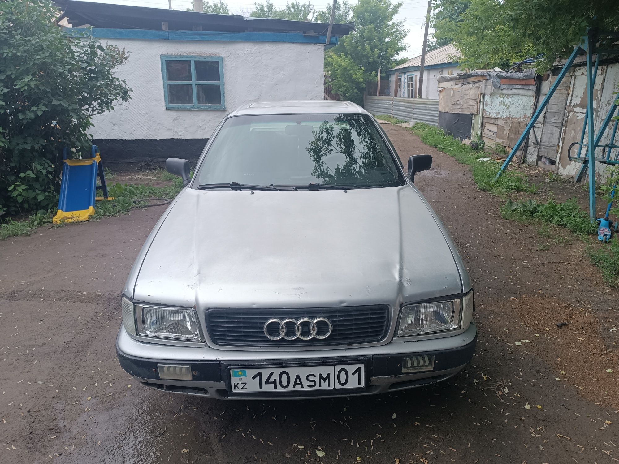 Продам Ауди 80 б4