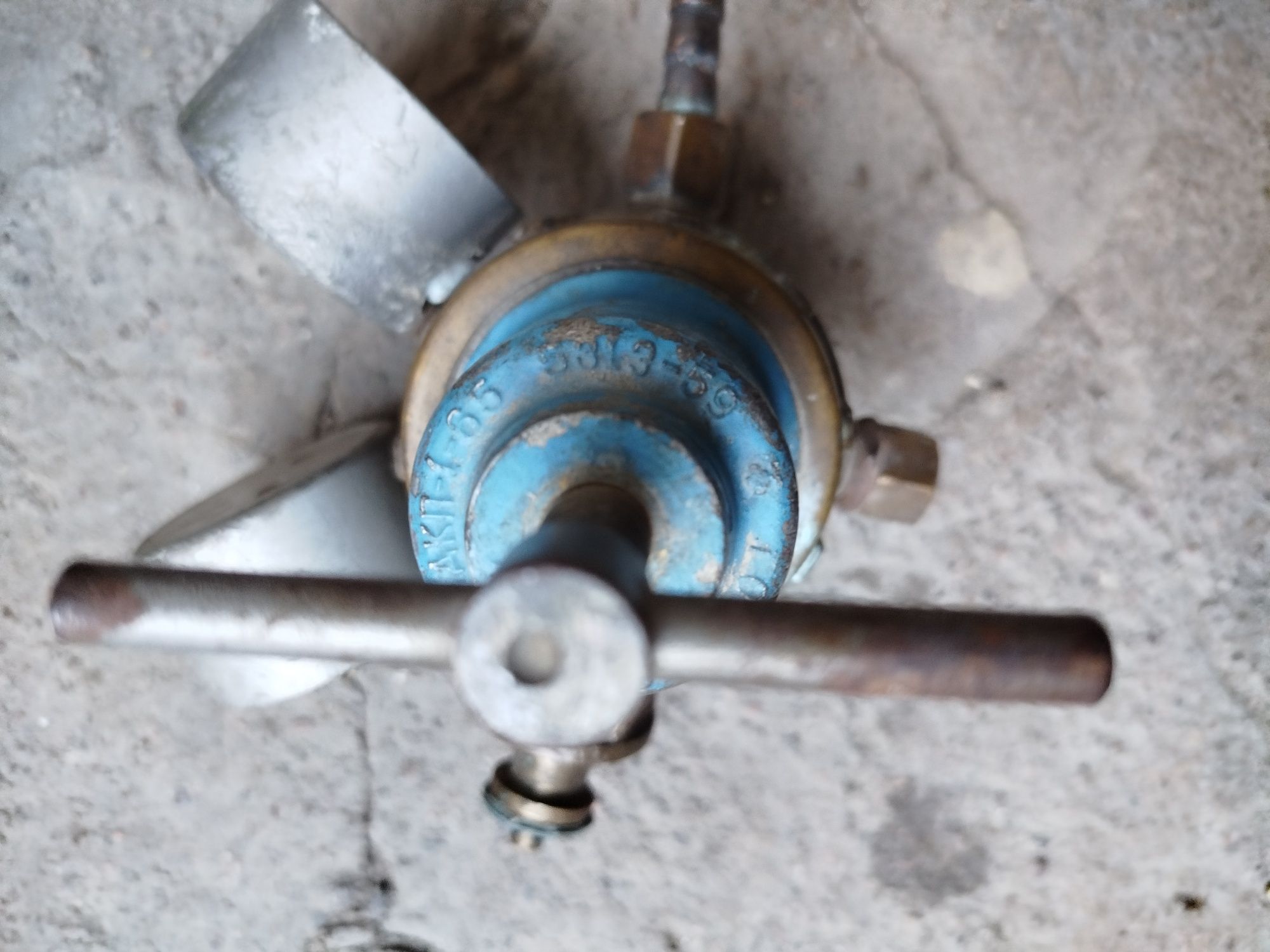 Продаю редуктор для кислородного газа
