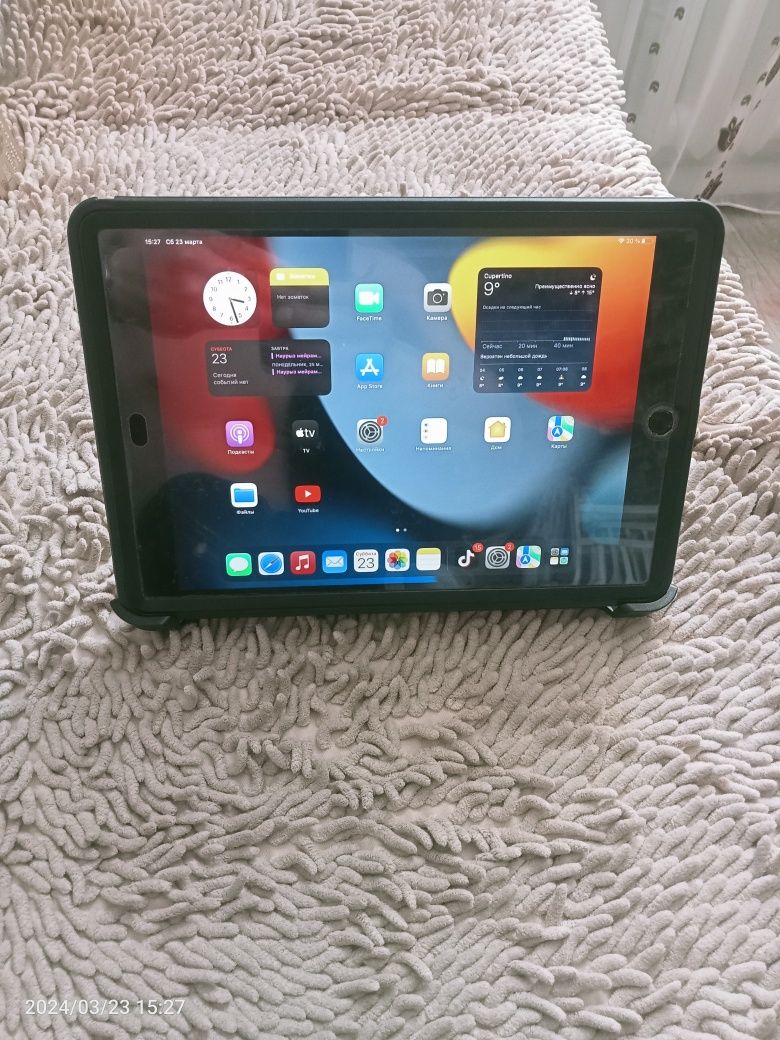 Продам чехол для  iPad 9