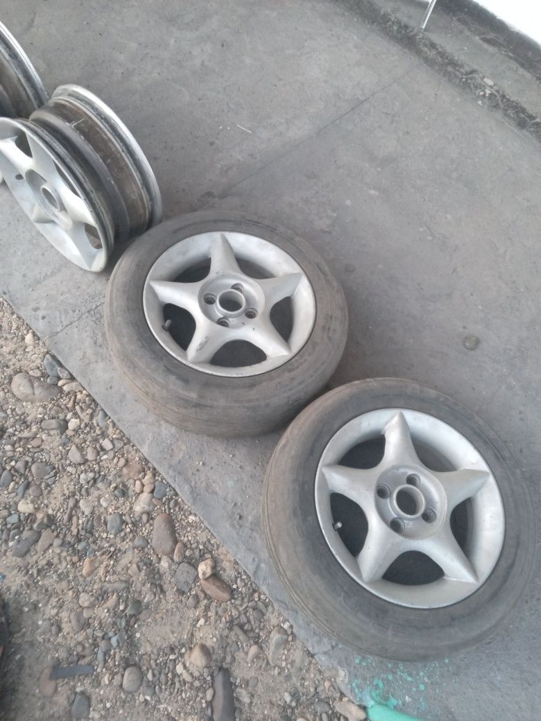 Продам диски на пассат. 14 размер.