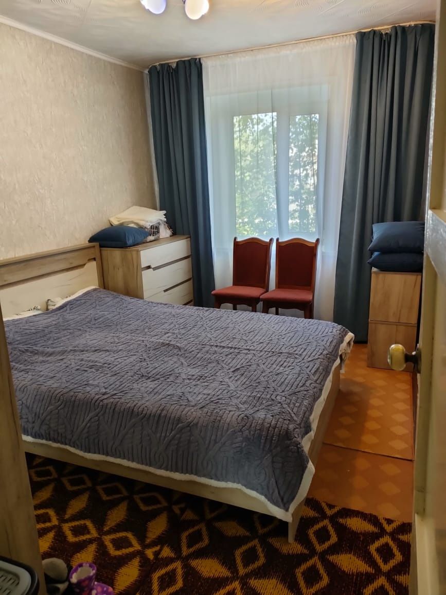 Продам 4х комнатную квартиру
