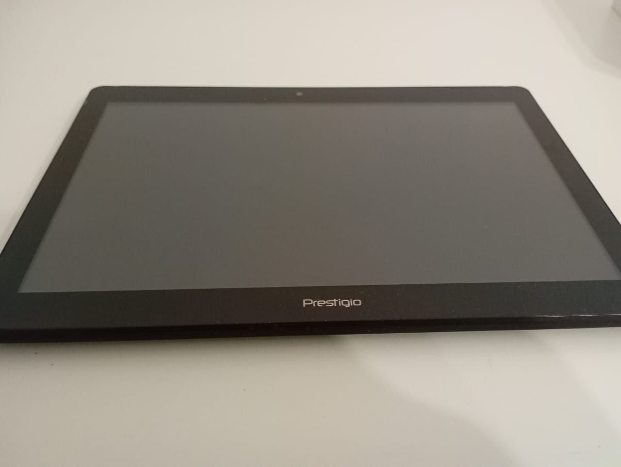 Планшет Prestigio+ наушник