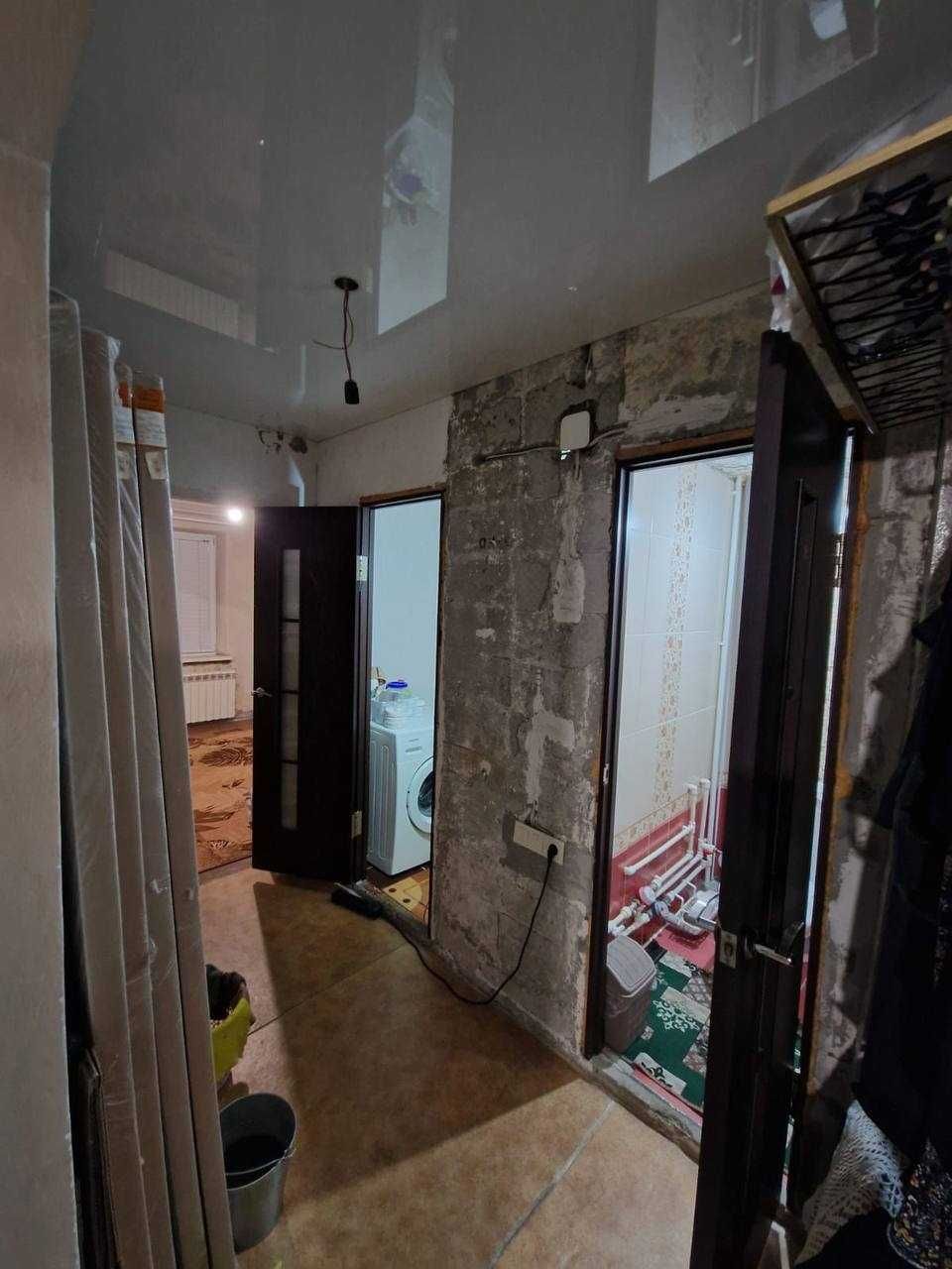 Продам 2 к.кв. на 8 мкр.